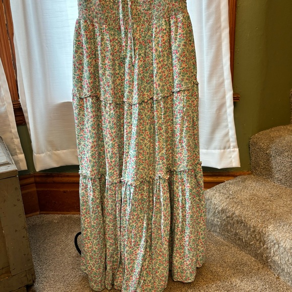 J Crew puff sleeve midi dress in floral | size 2 - Picture 6 of 11